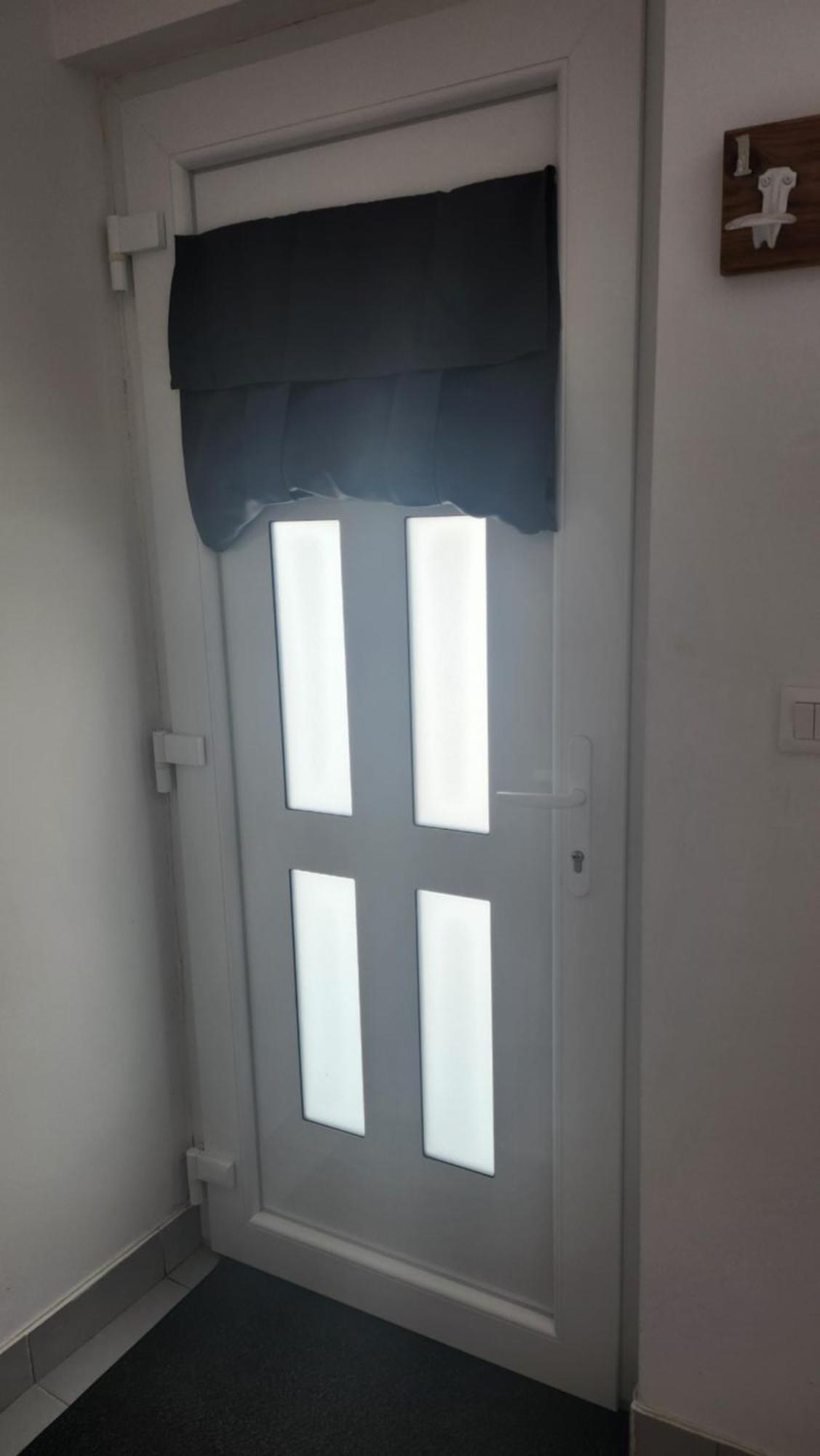 Joli Studio En Centre Ville Faremoutiers Экстерьер фото