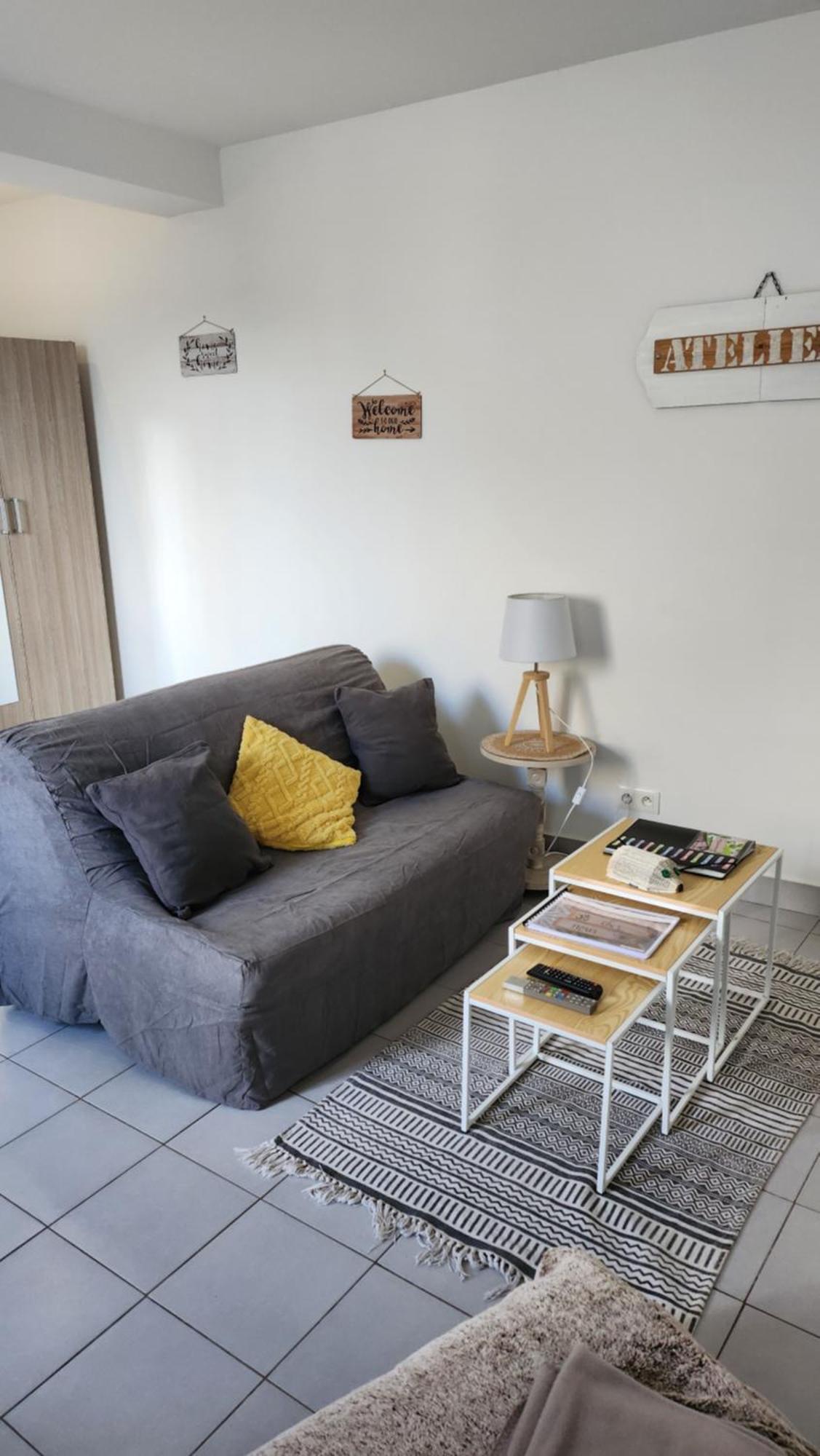 Joli Studio En Centre Ville Faremoutiers Экстерьер фото