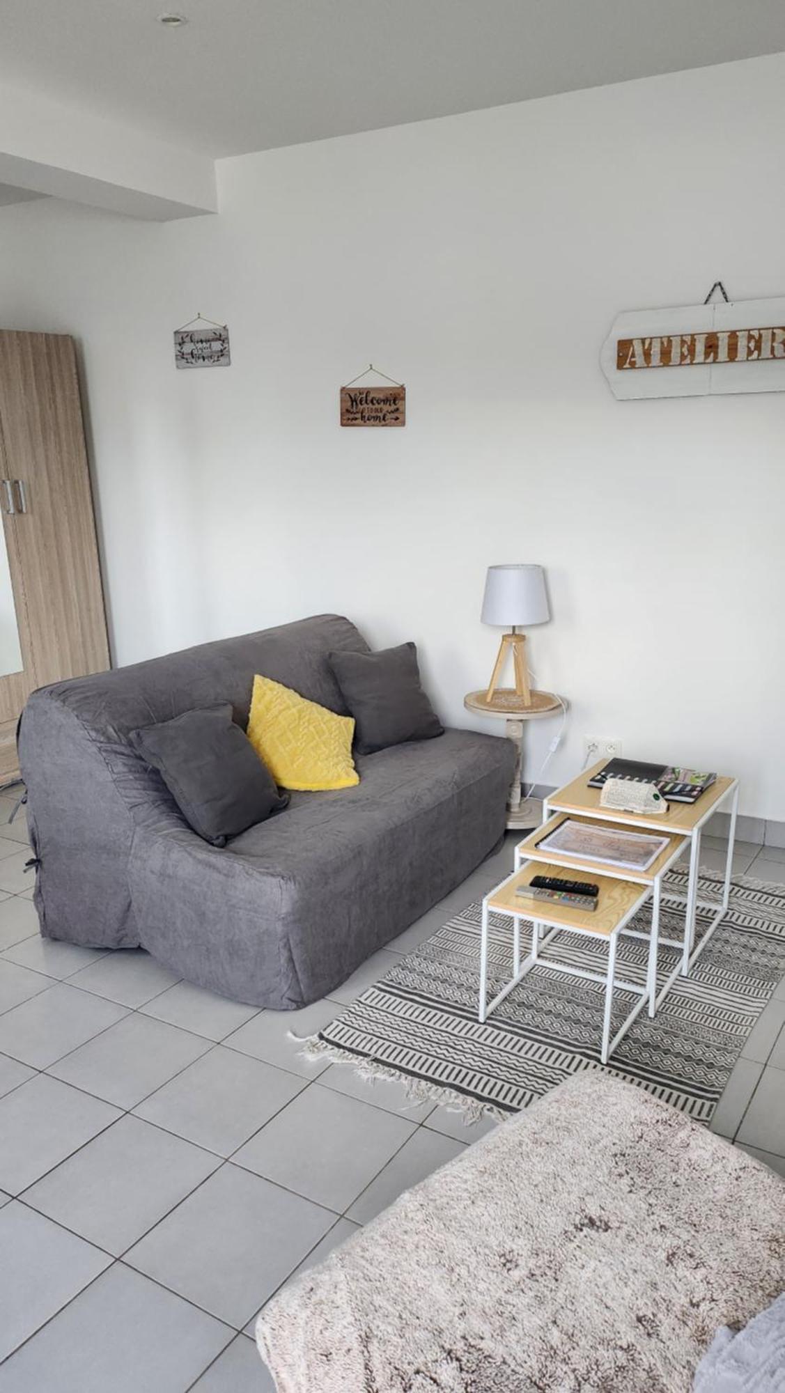 Joli Studio En Centre Ville Faremoutiers Экстерьер фото